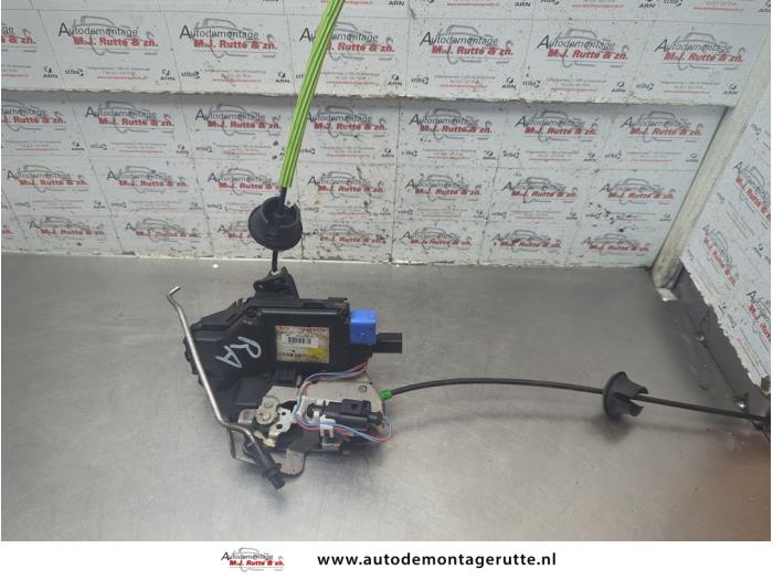 Gebruikte Portierslot Mechaniek 4Deurs rechts-achter Audi A8 O190361