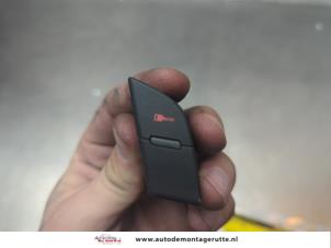 O190364 Gebruikte schakelaar centr. deurvergrendeling Audi A8