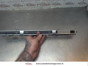O190385 Gebruikte gevarenlicht schakelaar Audi A8