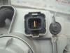 Gebruikte Koplamp links Kia Carnival O190387