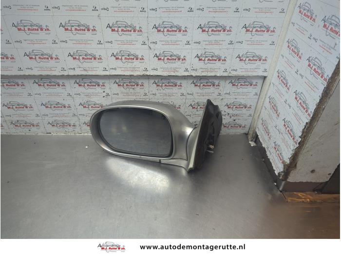 Gebruikte Buitenspiegel links Kia Carnival O190390
