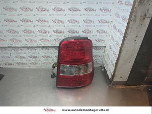 O190397 Gebruikte achterlicht rechts Kia Carnival