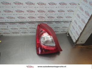 O190424 Gebruikte achterlicht links Renault Twingo