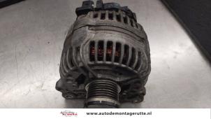 O190446 Gebruikte alternator Volkswagen Golf