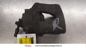 O190455 Gebruikte remklauw (tang) rechts-voor Volkswagen Golf