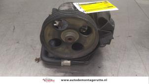 O190529 Gebruikte stuurbekrachtiging pomp Peugeot 206