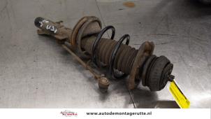 O190545 Gebruikte veerpoot links-voor Ford KA