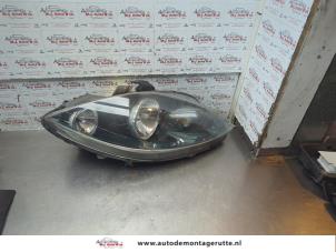 O190572 Gebruikte koplamp rechts Seat Altea