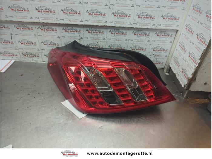 Gebruikte Achterlicht links Peugeot 508 O190579
