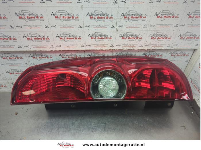Gebruikte Achterlicht rechts Opel Combo O190588