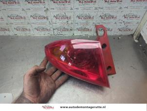O190594 Gebruikte achterlicht links Seat Leon