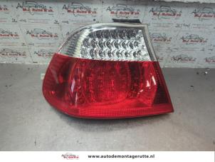 O190598 Gebruikte achterlicht links BMW 3-Serie