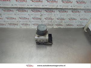 O190633 Gebruikte abs pomp Opel Corsa
