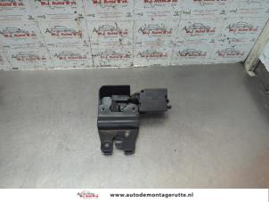 O190641 Gebruikte achterklep slotmechaniek BMW 7-Serie