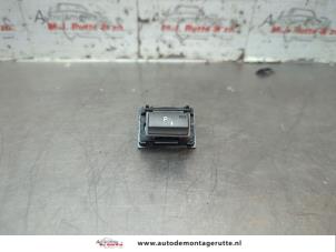 O190649 Gebruikte pdc schakelaar BMW 7-Serie