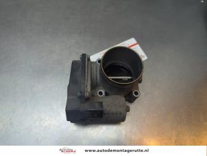 O190766 Gebruikte gasklephuis Volkswagen Golf