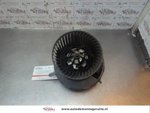 O190767 Gebruikte chaufage ventilatiemotor Volkswagen Golf