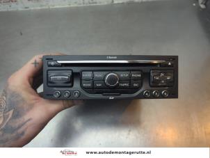 O190792 Gebruikte radio Citroen DS3