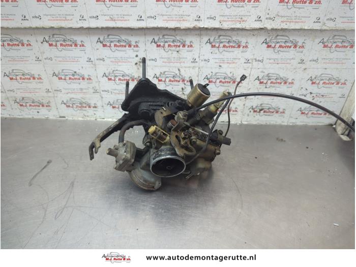 Gebruikte Carburateur Volkswagen Polo O190842