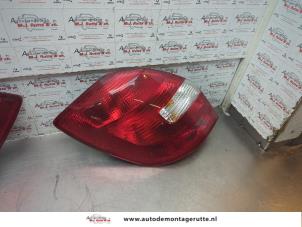 O190868 Gebruikte achterlicht links Skoda Fabia