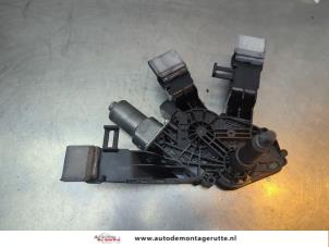 O190919 Gebruikte motor ruitenwisser achter Peugeot 308