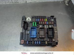 O190922 Gebruikte zekeringkast Peugeot 308