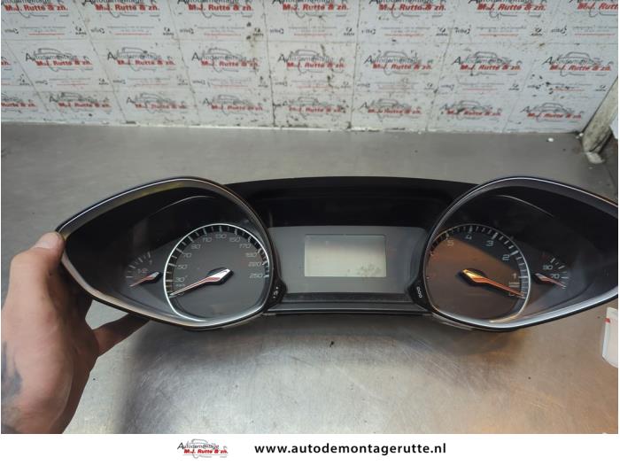 Gebruikte Tellerklok Peugeot 308 O190924