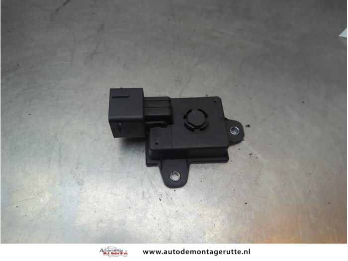 Gebruikte Start/Stop relais Peugeot 308 O190925