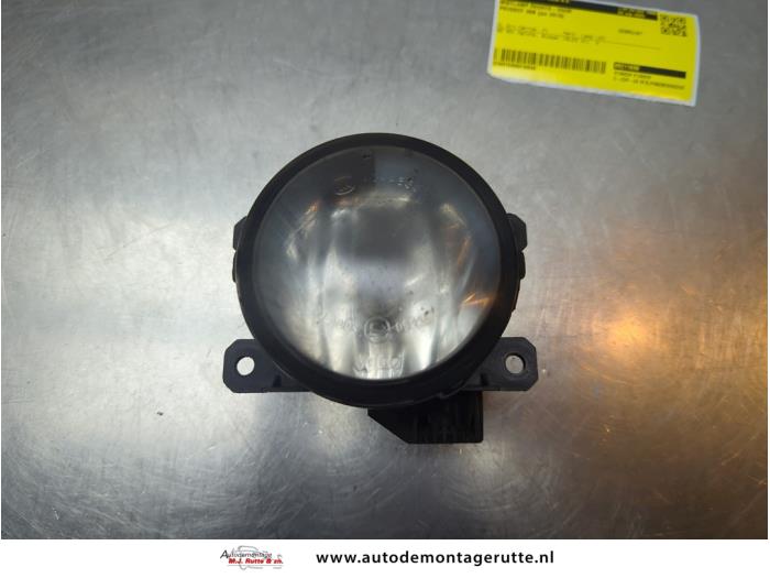 Gebruikte Mistlamp rechts-voor Peugeot 308 O190948