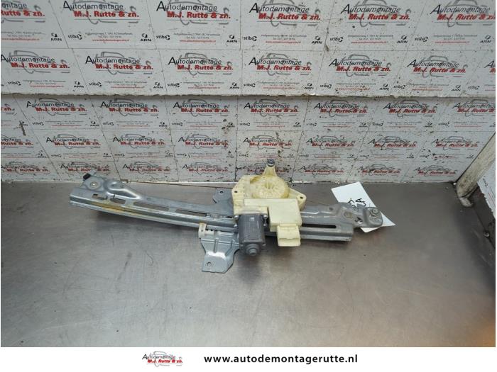 Gebruikte Raammechaniek 4Deurs links-achter Peugeot 308 O190951