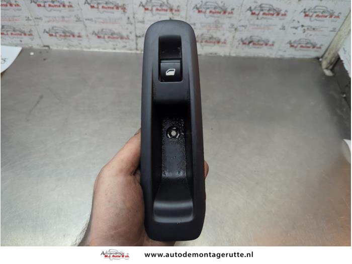 Gebruikte Elektrisch Raam Schakelaar Peugeot 308 O190955