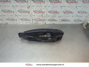 O190957 Gebruikte deurgreep 4deurs rechts-voor Peugeot 308