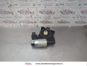 O191035 Gebruikte motor electrisch raam Mazda 6.
