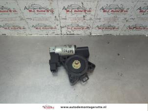 O191036 Gebruikte motor electrisch raam Mazda 6.