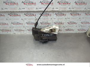 O191055 Gebruikte portierslot mechaniek 4deurs rechts-achter Volkswagen Sharan