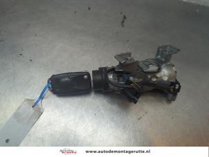 O191068 Gebruikte sleutel+contactslot Volkswagen Touran