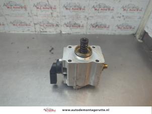 O191070 Gebruikte hogedrukpomp Volkswagen Touran