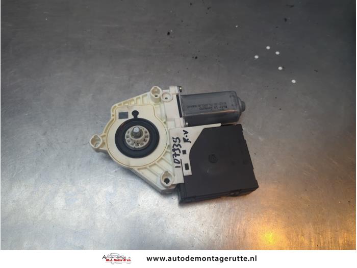Gebruikte Portierruitmotor Seat Altea O191090