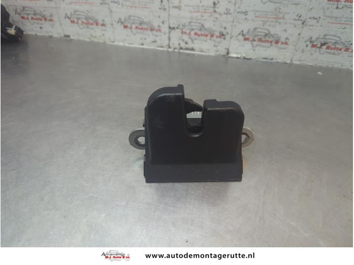 Gebruikte Achterklep Slotmechaniek Seat Leon O191094