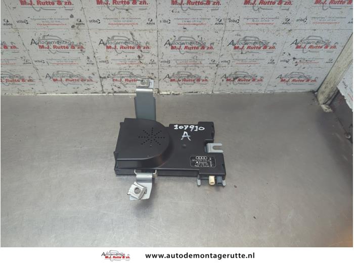 Gebruikte Antenne Versterker Audi A3 O191110