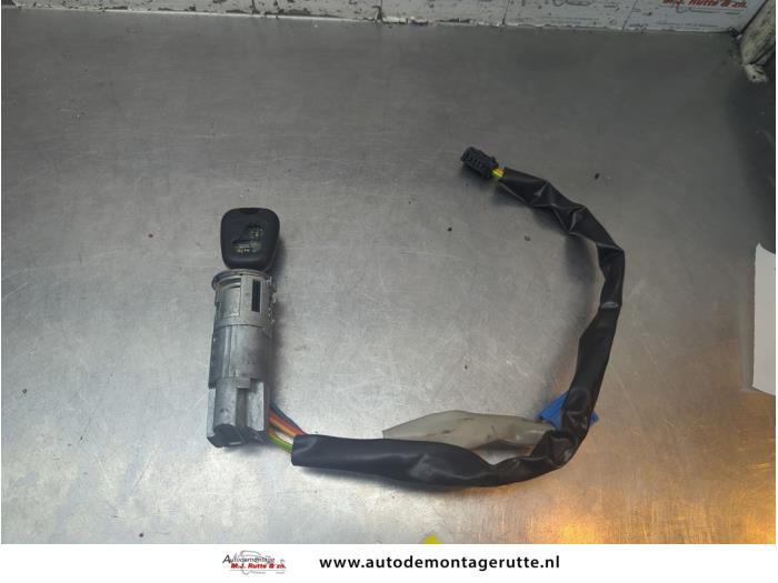 Gebruikte Kontaktslot+Sleutel Citroen Xsara Picasso O191112