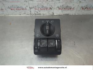 O191153 Gebruikte schakelaar licht Opel Tigra
