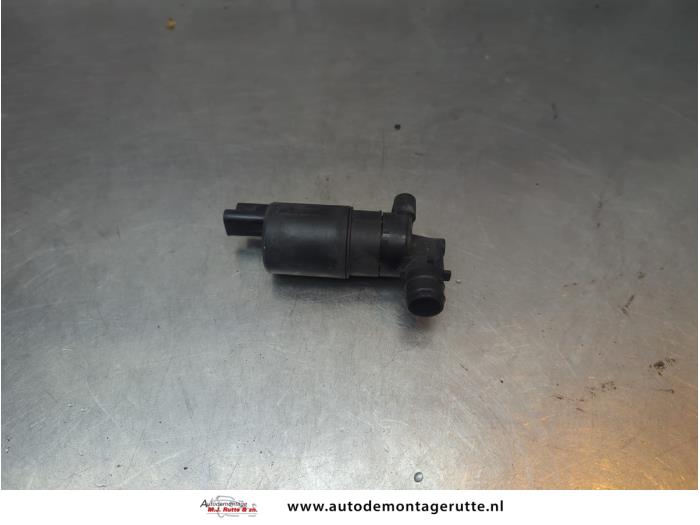 Gebruikte Ruitensproeierpomp voor Toyota Aygo O191157