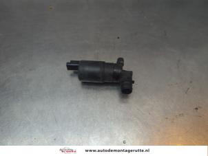 O191157 Gebruikte ruitensproeierpomp voor Toyota Aygo