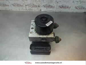 O191162 Gebruikte abs pomp Suzuki Swift