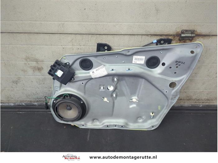 Gebruikte Ruitmechaniek 4Deurs rechts-voor Mercedes A-Klasse O191166
