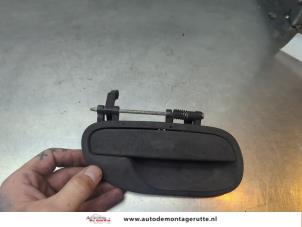 O191202 Gebruikte portiergreep 4deurs rechts-voor Volvo V40