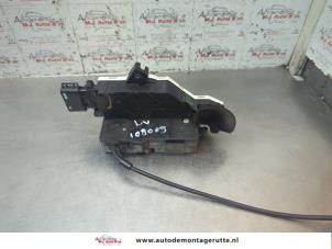 O191207 Gebruikte slotmechaniek portier 4deurs links-voor Citroen C4 Picasso