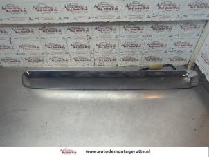 O191215 Gebruikte achterklep handgreep Nissan X-Trail