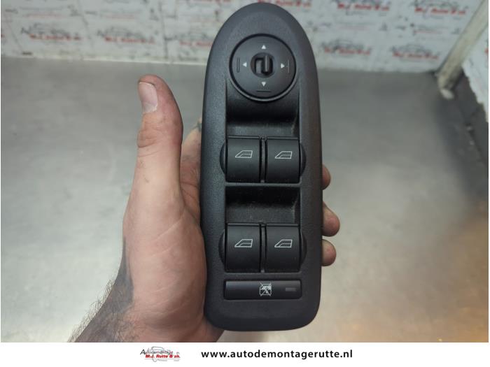 Gebruikte Combischakelaar ramen Ford C-Max O191220